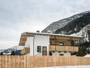 Nespecifikovaný výhled na hory nebo výhled na hory při pohledu z apartmánu