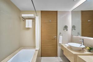 Baðherbergi á Four Points by Sheraton Shanghai, Daning