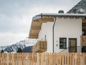 Nespecifikovaný výhled na hory nebo výhled na hory při pohledu z apartmánu