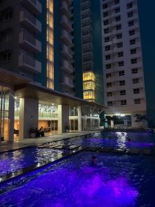 Hồ bơi trong/gần UNIT B218