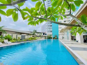 Hồ bơi trong/gần UNIT B218