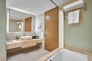 Baðherbergi á Four Points by Sheraton Shanghai, Daning