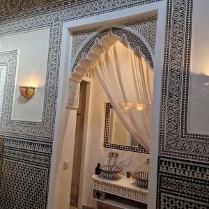 Koupelna v ubytování Riad contessa + 37 fotografií