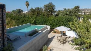 The swimming pool at or close to Fairytale Villas