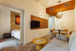 Μια τηλεόραση ή/και κέντρο ψυχαγωγίας στο Design Apartments by Olala Homes