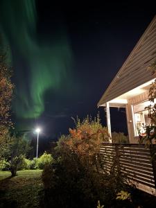 Το κτήριο όπου στεγάζεται  η παραθεριστική κατοικία