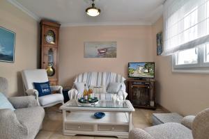 Μια τηλεόραση ή/και κέντρο ψυχαγωγίας στο Karome