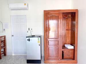 Η κουζίνα ή μικρή κουζίνα στο Jira Hotel