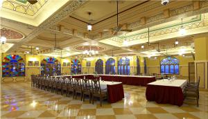 Restaurace v ubytování Welcomhotel by ITC Hotels, Fort & Dunes, Khimsar