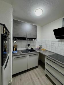 Kuchyň nebo kuchyňský kout v ubytování Entspannt wohnen in Bad Lippspringe Nähe Westfalen Therme genießen