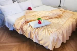 Posteľ alebo postele v izbe v ubytovaní Appartement cosy à Paris (Trocadéro) - 60 m² - ParkingEL