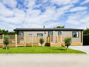 Budova, kde se prázdninový dům nachází