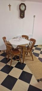 Φωτογραφία από το άλμπουμ του Wohnung in Nähe Maksimir 1Stock στο Ζάγκρεμπ