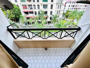 Μπαλκόνι ή βεράντα στο Lux Apartment Near Drawbridge