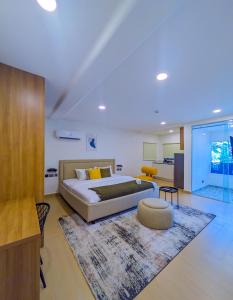 Posezení v ubytování Yellow Door Hotels + 37 fotografií