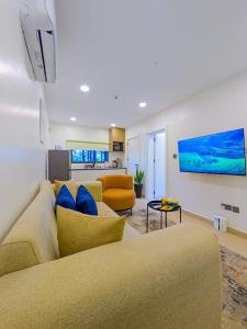 Kuchyň nebo kuchyňský kout v ubytování Yellow Door Hotels