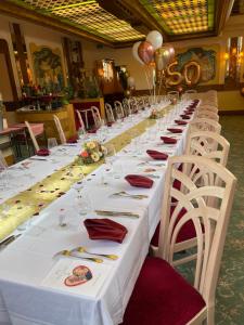 Restoran atau tempat lain untuk makan di Hôtel les Berges