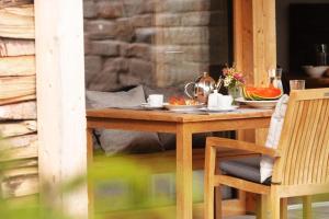 Nápoje v ubytování Ferienwohnung h9 Tal mit Sauna und Bergblick