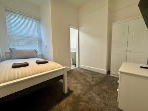 Afbeelding uit fotogalerij van The Lodge Southampton in Southampton