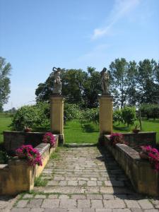 A garden outside Agriturismo Villa Selvatico
