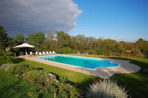 Πισίνα στο ή κοντά στο Casa Verde