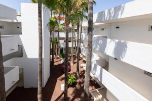 Zdjęcie z galerii obiektu Hipotels Apartamentos Cala Bona w mieście Cala Bona