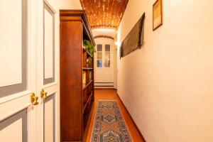 Telewizja i/lub zestaw kina domowego w obiekcie Antica Casa Balsari