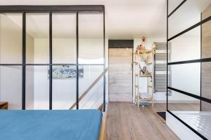 Postel nebo postele na pokoji v ubytování Agréable maison + 16 fotografií