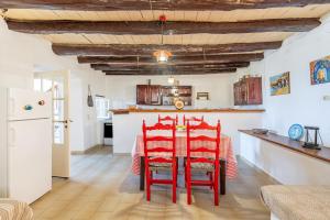 Kuchyň nebo kuchyňský kout v ubytování Priest's Traditional Mansion