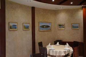Afbeelding uit fotogalerij van Hotel Primavera in Vlorë