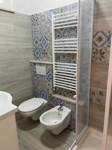 Phòng tắm tại Sweet dream Rome airport rooms