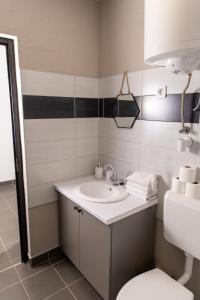 Ένα μπάνιο στο Szomszéd Apartmanok