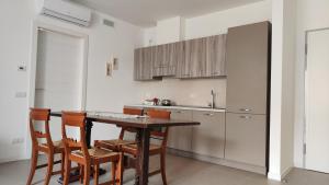 Kuchyň nebo kuchyňský kout v ubytování Residenza del Sole