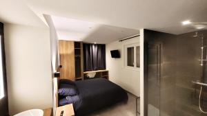 Postel nebo postele na pokoji v ubytování DOMAINE LA TOUPIE Chambres d'hôtes + 13 fotografií
