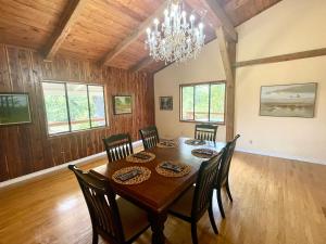 Φωτογραφία από το άλμπουμ του Harmony Pines, Stunning Retreat Center on 25 acres σε Smithville