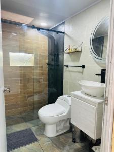 A bathroom at Hotel a resting place 1 AEROPUERTO