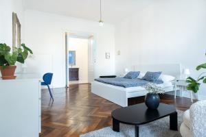 Posedenie v ubytovaní Renovated historical apartment in the center of Brno
