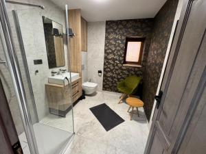 Kúpeľňa v ubytovaní UNTERBERG Apartment