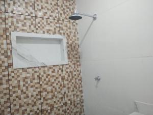 Bany a Casa do 40 horas 14 fotos més