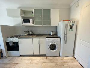 Η κουζίνα ή μικρή κουζίνα στο Eugene City