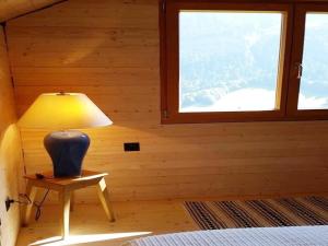 Fotografie z fotogalerie ubytování Chalet in Rossiniere near Glacier & Lake v destinaci Rossinière