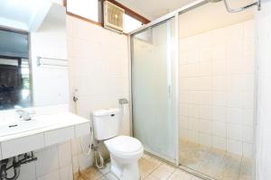 Vannituba majutusasutuses De'Qur Hotel Bandung +16 fotot
