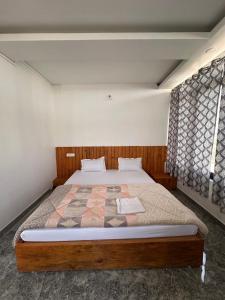 Fotografie z fotogalerie ubytování Samrat Hotel and Lodge v destinaci Rānībirta