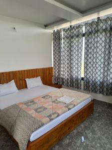 Fotografie z fotogalerie ubytování Samrat Hotel and Lodge v destinaci Rānībirta + 5 fotografií