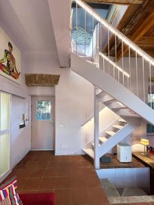 Fotografie z fotogalerie ubytování suite with terrace and loft with garden in Milan naviglio pavese v Miláně