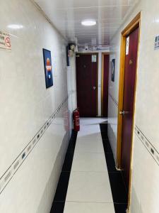 Φωτογραφία από το άλμπουμ του GLOBAL INN RECEPTION FLAT c 4 13 TH FLOOR BLOCK C στο Χονγκ Κονγκ