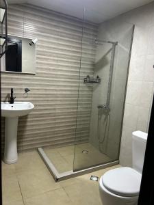 Ένα μπάνιο στο Porta Hostel