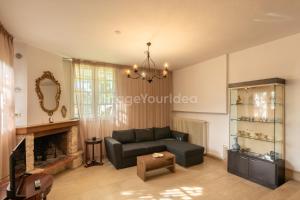 Posedenie v ubytovaní Traditional villa appartment with garden, also for gatherings ,15 minutes from Thessaloniki airport