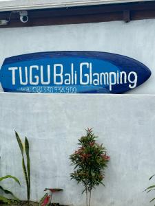 Certifikát, hodnocení, plakát nebo jiný dokument vystavený v ubytování TUGU Bali glamping