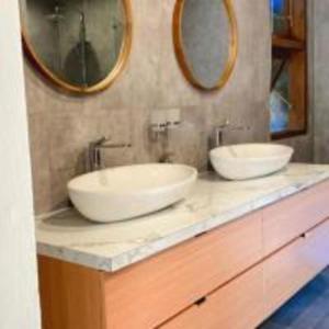 Tegal Sari Accommodation Ubud的一间浴室